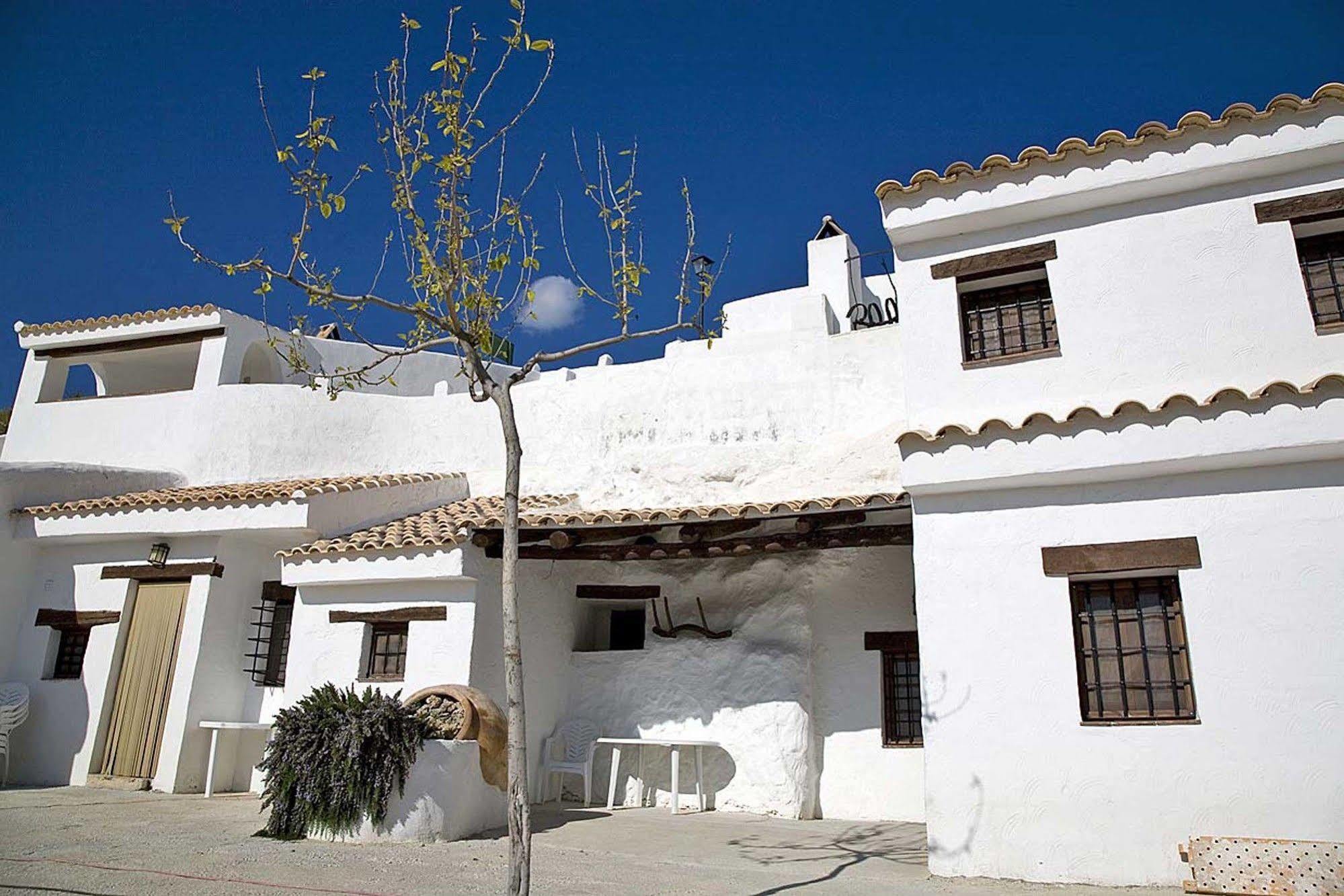Cuevas La Atalaya Apartment Huescar Exterior photo
